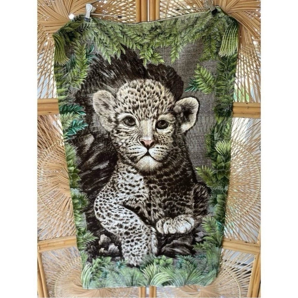 Vintage Wesco-Reltex Leopard Cub Jungle Safari Fabric Panel for tapestry sewing - Picture 3 of 3